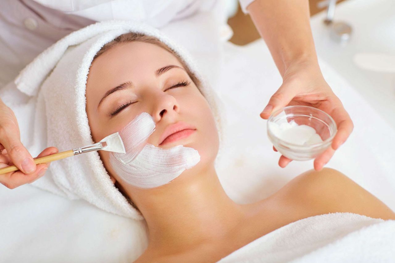 Best Beauty Salon for ladies in Dubai